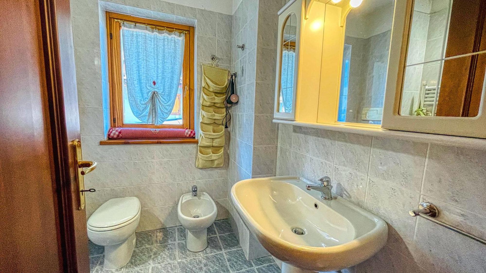Appartamento Bellavista - Affitti Brevi Italia Oulx Zewnętrze zdjęcie