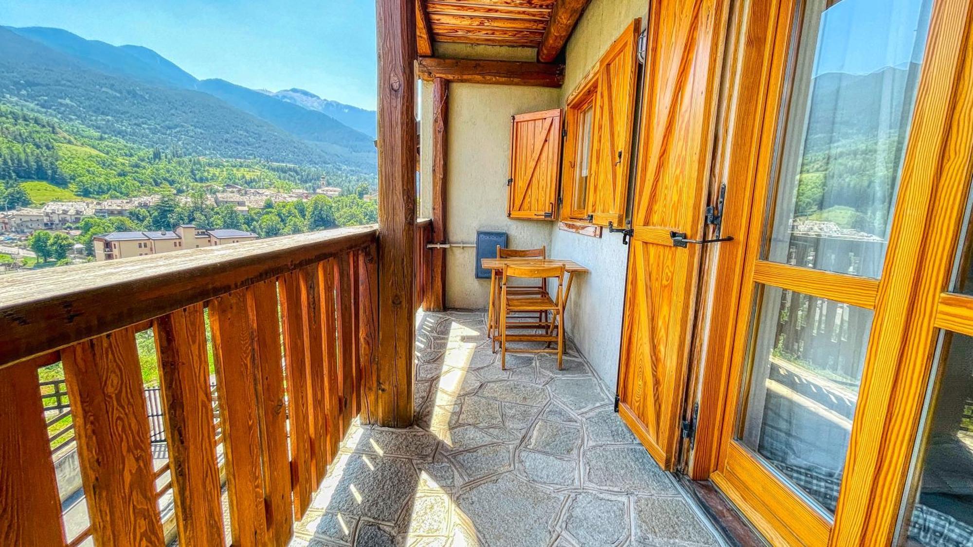 Appartamento Bellavista - Affitti Brevi Italia Oulx Zewnętrze zdjęcie