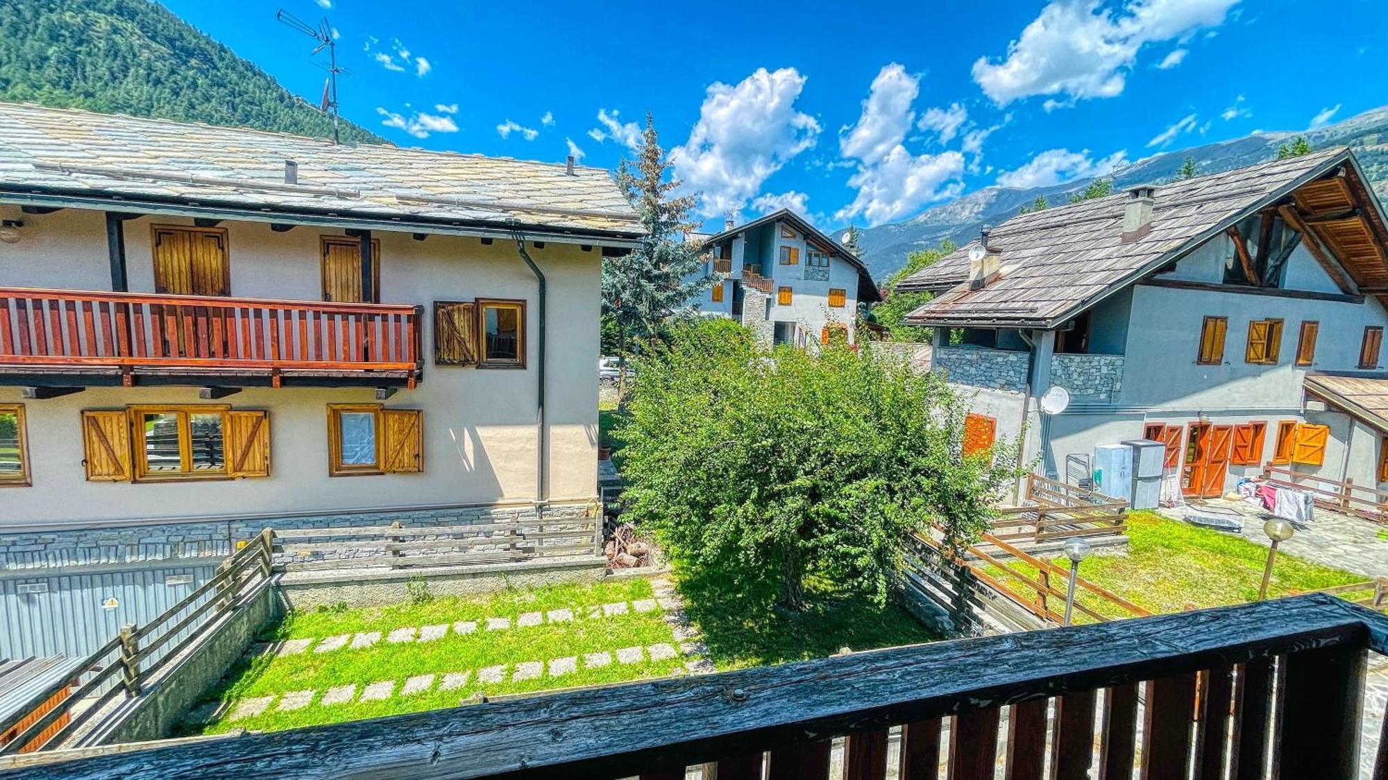 Appartamento Bellavista - Affitti Brevi Italia Oulx Zewnętrze zdjęcie