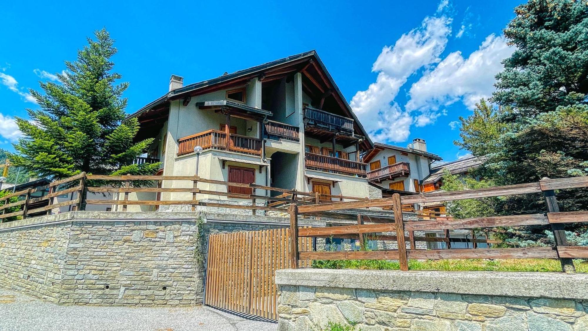 Appartamento Bellavista - Affitti Brevi Italia Oulx Zewnętrze zdjęcie