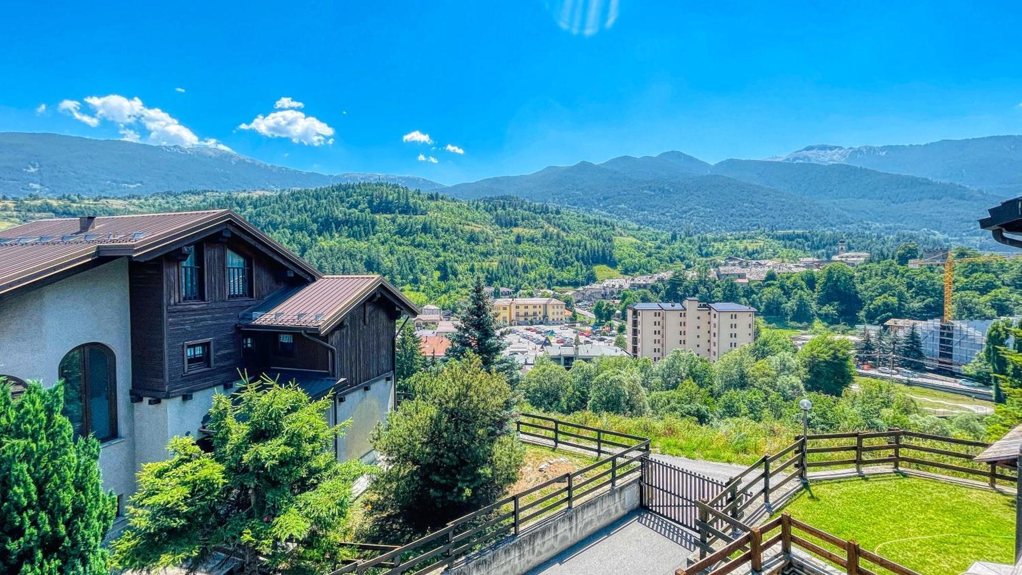 Appartamento Bellavista - Affitti Brevi Italia Oulx Zewnętrze zdjęcie